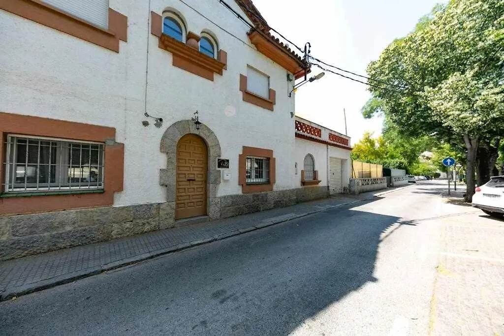 Newly Renovated Room W Pool & Bikeparking Gerona