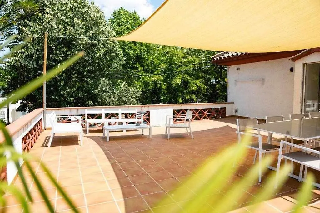 Newly Renovated Room W Pool & Bikeparking Girona