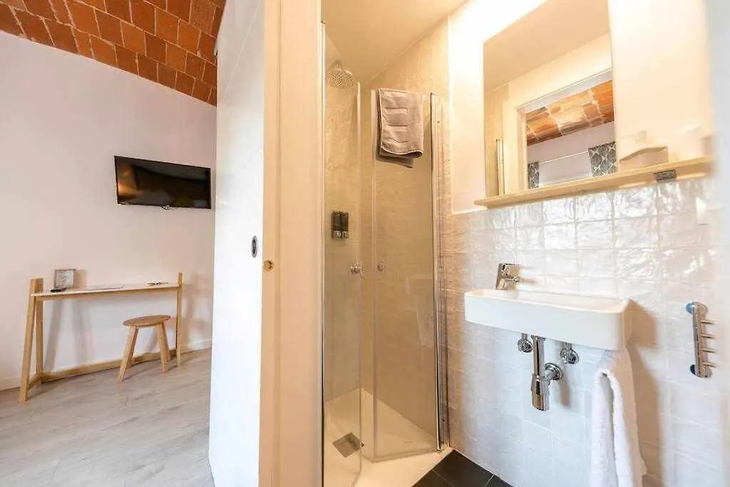 Affittacamere Newly Renovated Room W Pool & Bikeparking Girona